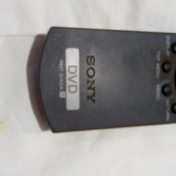 Sony DVD Remote Control - Picture 2 of 3